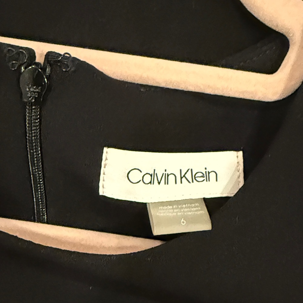 Calvin Klein Elegant Black Sleeveless illusion Dress - Picture 6 of 9